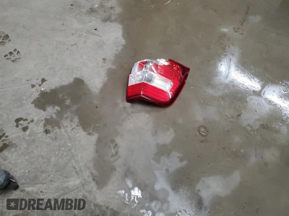 ✅ 2017 Ford Expedition Max XLT • VIN: 1FMJK1HT3HEA14603 • Lot: 57617045. Listed on Copart with 150,804 mi. Free auction sales archive from the USA and detailed vehicle history report at DreamBid. Image 13.