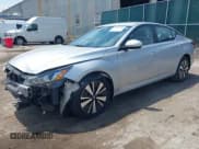 ✅ 2022 Nissan Altima SV • VIN: 1N4BL4DW2NN304534 • Лот: 42825664. Опубликован ранее на IAAI с пробегом 67 299 миль. Бесплатный доступ к архиву аукционных продаж из США и подробный отчёт об истории автомобиля на DreamBid. Изображение 18.