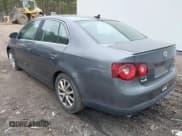 ✅ 2010 Volkswagen Jetta SE • VIN: 3VWRX7AJXAM068000 • Lot: 41961777. Listed on IAAI with 179,307 mi. Free auction sales archive from the USA and detailed vehicle history report at DreamBid. Image 3.