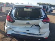 ✅ 2020 Nissan Rogue S • VIN: 5N1AT2MT1LC746032 • Lot: 43408672. Wystawiony na IAAI z przebiegiem 50 667 mil. Bezpłatny archiwum sprzedaży aukcyjnych z USA i szczegółowy raport historii pojazdu na DreamBid. Zdjęcie 6.