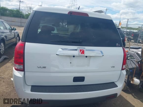 ✅ 2006 Saturn VUE • VIN: 5GZCZ53406S832061 • Lot: 42084403. Wystawiony na IAAI z przebiegiem 110 245 mil. Bezpłatny archiwum sprzedaży aukcyjnych z USA i szczegółowy raport historii pojazdu na DreamBid. Zdjęcie 16.