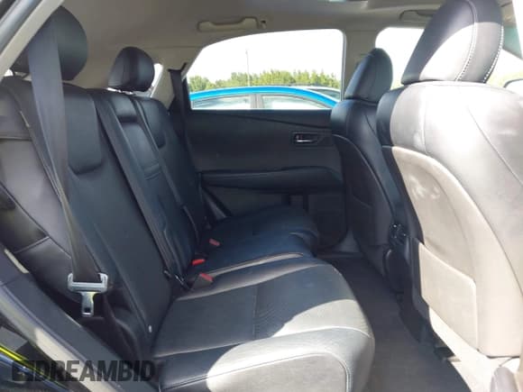 ✅ 2013 Lexus RX 350 • VIN: 2T2BK1BA2DC172312 • Lot: 43089669. Wystawiony na IAAI z przebiegiem 96 317 mil. Bezpłatny archiwum sprzedaży aukcyjnych z USA i szczegółowy raport historii pojazdu na DreamBid. Zdjęcie 8.