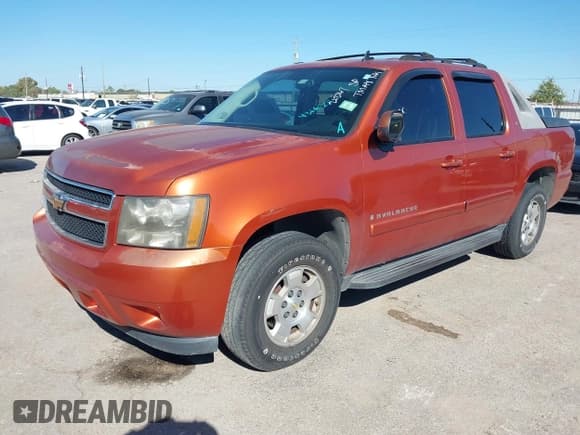 ✅ 2007 Chevrolet Avalanche 1LT • VIN: 3GNFK12377G202767 • Lot: 43661125. Listed on IAAI with 197,609 mi. Free auction sales archive from the USA and detailed vehicle history report at DreamBid. Image 2.