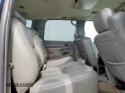 ✅ 2006 Chevrolet Suburban LT • VIN: 3GNEC16Z76G109933 • Лот: 57274795. Опубликован ранее на Copart с пробегом 220 190 миль. Бесплатный доступ к архиву аукционных продаж из США и подробный отчёт об истории автомобиля на DreamBid. Изображение 11.