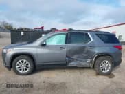 ✅ 2019 Chevrolet Traverse LT Cloth • VIN: 1GNERGKW3KJ116335 • Lot: 43729866. Wystawiony na IAAI z przebiegiem 118 186 mil. Bezpłatny archiwum sprzedaży aukcyjnych z USA i szczegółowy raport historii pojazdu na DreamBid. Zdjęcie 15.