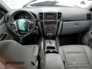 ✅ 2008 Kia Sorento EX • VIN: KNDJD736485779287 • Lot: 82751805. Wystawiony na Copart z przebiegiem Nie podano. Bezpłatny archiwum sprzedaży aukcyjnych z USA i szczegółowy raport historii pojazdu na DreamBid. Zdjęcie 8.