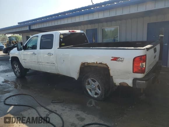 ✅ 2014 Chevrolet Silverado 2500HD LT • VIN: 1GC1KXCGXEF145227 • Лот: 66127625. Опубликован ранее на Copart с пробегом 104 198 миль. Бесплатный доступ к архиву аукционных продаж из США и подробный отчёт об истории автомобиля на DreamBid. Изображение 2.
