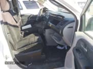 ✅ 2013 Dodge Grand Caravan SXT • VIN: 2C4RDGCG3DR750274 • Lot: 43380107. Wystawiony na IAAI z przebiegiem 243 014 mil. Bezpłatny archiwum sprzedaży aukcyjnych z USA i szczegółowy raport historii pojazdu na DreamBid. Zdjęcie 5.