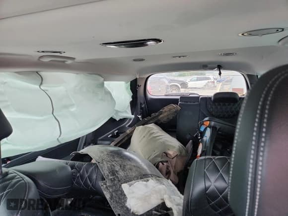 ✅ 2022 Hyundai Palisade SEL • VIN: KM8R34HE3NU367802 • Lot: 60861075. Listed on Copart with 75,107 mi. Free auction sales archive from the USA and detailed vehicle history report at DreamBid. Image 10.