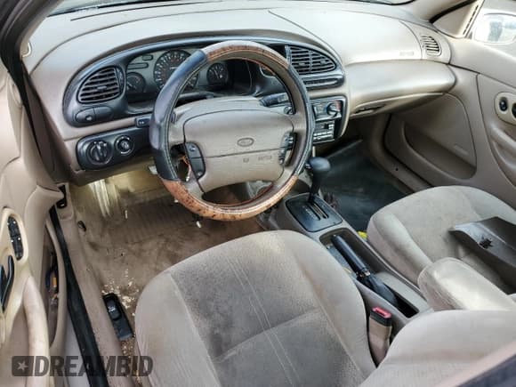 ✅ 1998 Ford Contour SE • VIN: 1FAFP6637WK280190 • Лот: 84331424. Опубликован ранее на Copart с пробегом 185 754 миль. Бесплатный доступ к архиву аукционных продаж из США и подробный отчёт об истории автомобиля на DreamBid. Изображение 8.