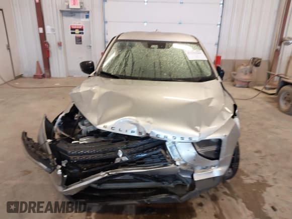 ✅ 2022 Mitsubishi Eclipse Cross LE • VIN: JA4ASVAA7NZ054234 • Лот: 42325344. Опубликован ранее на IAAI с пробегом 36 118 миль. Бесплатный доступ к архиву аукционных продаж из США и подробный отчёт об истории автомобиля на DreamBid. Изображение 11.