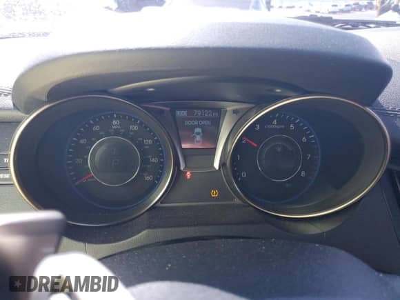 2014 Hyundai Genesis Coupe 2.0T z VIN KMHHT6KD6EU116893, wystawiony jako Copart lot #75565104 z przebiegiem 79 122 mil mil oraz Czysty tytuł • Clean title. Historia ofert i sprzedaży dostępna na DreamBid. Obrazek 9.