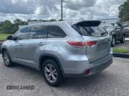 ✅ 2014 Toyota Highlander LE • VIN: 5TDZKRFH5ES011633 • Lot: 71735845. Listed on Copart with 165,445 mi. Free auction sales archive from the USA and detailed vehicle history report at DreamBid. Image 3.
