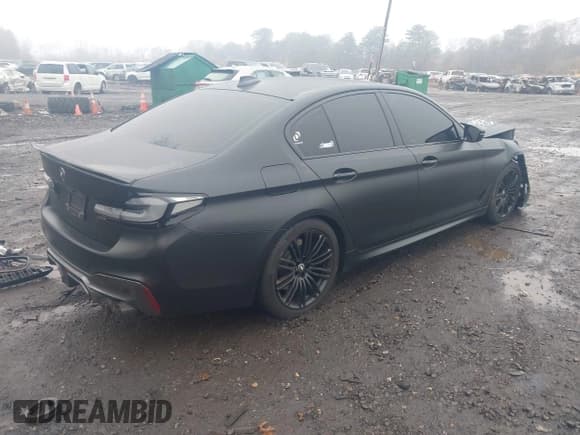 ✅ 2017 BMW 5 Series 540i xDrive • VIN: WBAJE7C30HG889029 • Lot: 43769608. Listed on IAAI with 43,630 mi. Free auction sales archive from the USA and detailed vehicle history report at DreamBid. Image 4.