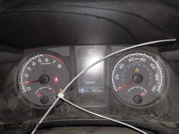 ✅ 2021 Toyota Tacoma SR • VIN: 3TYRX5GN3MT017920 • Lot: 43577738. Wystawiony na IAAI z przebiegiem 88 636 mil. Bezpłatny archiwum sprzedaży aukcyjnych z USA i szczegółowy raport historii pojazdu na DreamBid. Zdjęcie 16.