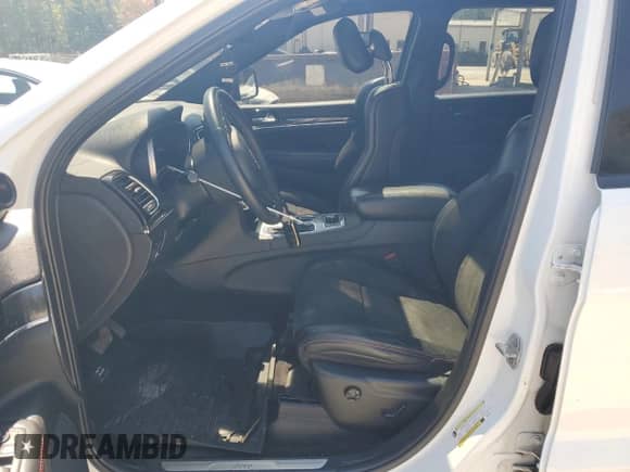 2019 Jeep Grand Cherokee Trailhawk with VIN 1C4RJFLT4KC537887, listed as a Copart auction lot 70942445 with 120,635 mi miles and Salvage title. Bid and sale history available at DreamBid. Image 7.