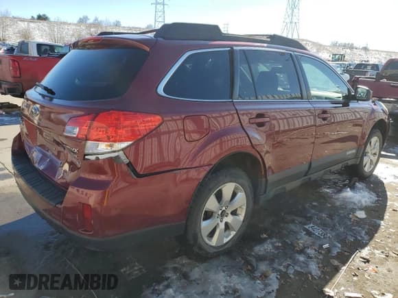 ✅ 2012 Subaru Outback Prem • VIN: 4S4BRBCC2C1233100 • Лот: 88364525. Опубликован ранее на Copart с пробегом 98 207 миль. Бесплатный доступ к архиву аукционных продаж из США и подробный отчёт об истории автомобиля на DreamBid. Изображение 3.