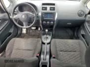 ✅ 2008 Suzuki SX4 • VIN: JS2YB413985100180 • Lot: 69183785. Wystawiony na Copart z przebiegiem 159 284 mil. Bezpłatny archiwum sprzedaży aukcyjnych z USA i szczegółowy raport historii pojazdu na DreamBid. Zdjęcie 8.