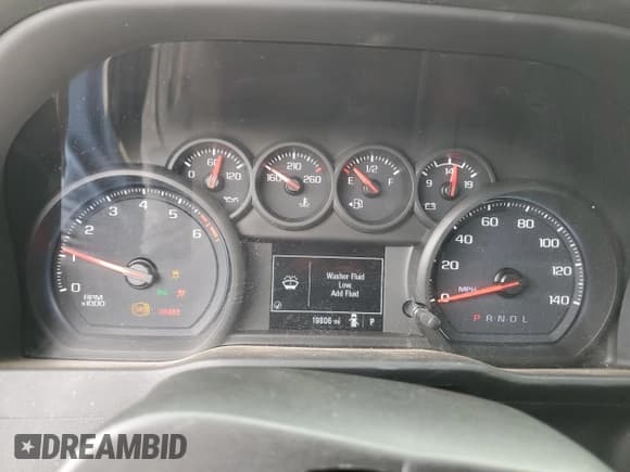 ✅ 2020 Chevrolet Silverado 1500 Work Truck • VIN: 1GCRWAEF7LZ217926 • Lot: 63510284. Wystawiony na Copart z przebiegiem 19 806 mil. Bezpłatny archiwum sprzedaży aukcyjnych z USA i szczegółowy raport historii pojazdu na DreamBid. Zdjęcie 9.