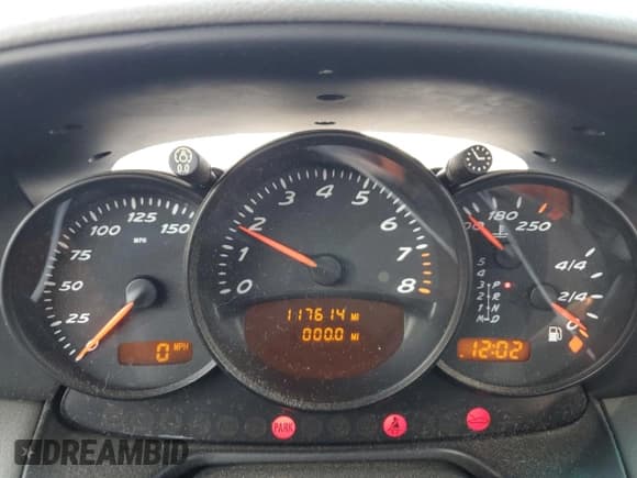 ✅ 2001 Porsche Boxster • VIN: WP0CA29841U623436 • Lot: 69320255. Wystawiony na Copart z przebiegiem 117 614 mil. Bezpłatny archiwum sprzedaży aukcyjnych z USA i szczegółowy raport historii pojazdu na DreamBid. Zdjęcie 9.