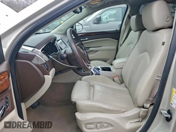 ✅ 2015 Cadillac SRX Luxury Collection • VIN: 3GYFNEE37FS639581 • Lot: 94923935. Listed on Copart with 56,330 mi. Free auction sales archive from the USA and detailed vehicle history report at DreamBid. Image 7.