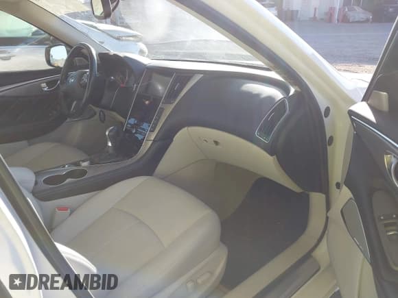 ✅ 2017 Infiniti Q50 Premium • VIN: JN1EV7AR4HM831005 • Lot: 42640496. Wystawiony na IAAI z przebiegiem 75 539 mil. Bezpłatny archiwum sprzedaży aukcyjnych z USA i szczegółowy raport historii pojazdu na DreamBid. Zdjęcie 5.