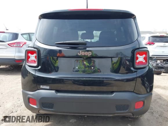 ✅ 2016 Jeep Renegade Latitude • VIN: ZACCJABT9GPD03113 • Lot: 42001114. Listed on IAAI with 180,111 mi. Free auction sales archive from the USA and detailed vehicle history report at DreamBid. Image 17.