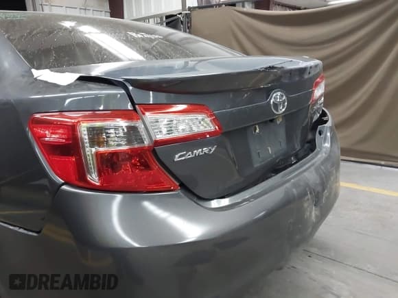 ✅ 2012 Toyota Camry SE • VIN: 4T1BF1FK0CU046829 • Лот: 43639124. Опубликован ранее на IAAI с пробегом 152 671 миль. Бесплатный доступ к архиву аукционных продаж из США и подробный отчёт об истории автомобиля на DreamBid. Изображение 6.