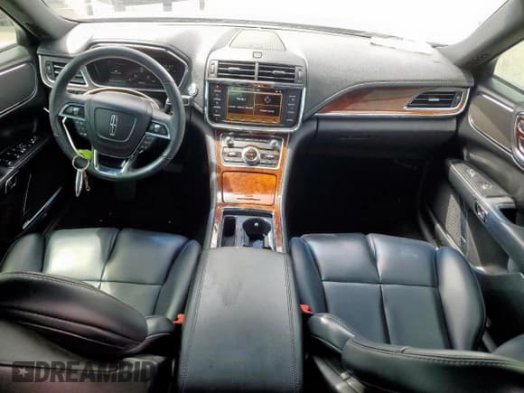 ✅ 2019 Lincoln Continental Standard • VIN: 1LN6L9PK1K5602629 • Lot: 56293785. Wystawiony na Copart z przebiegiem 54 307 mil. Bezpłatny archiwum sprzedaży aukcyjnych z USA i szczegółowy raport historii pojazdu na DreamBid. Zdjęcie 8.