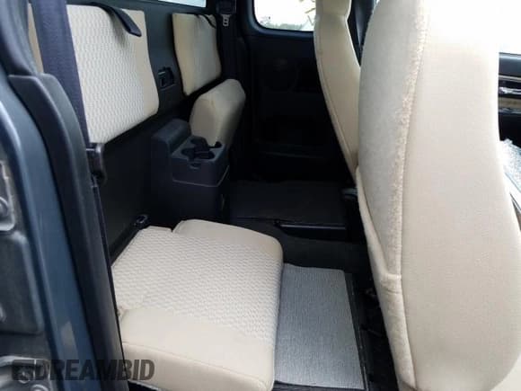 ✅ 2012 GMC Canyon SLE1 • VIN: 1GTE5MF99C8156483 • Lot: 58735070. Wystawiony na Copart z przebiegiem 81 598 mil. Bezpłatny archiwum sprzedaży aukcyjnych z USA i szczegółowy raport historii pojazdu na DreamBid. Zdjęcie 6.