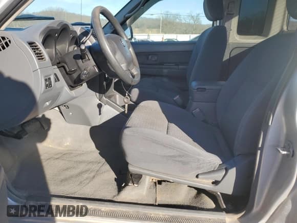 ✅ 2004 Nissan Frontier XE • VIN: 1N6DD26T34C468521 • Лот: 46745835. Опубликован ранее на Copart с пробегом 98 743 миль. Бесплатный доступ к архиву аукционных продаж из США и подробный отчёт об истории автомобиля на DreamBid. Изображение 7.