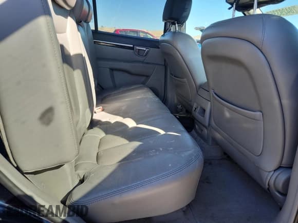 ✅ 2007 Hyundai Santa Fe SE • VIN: 5NMSH73E17H057870 • Lot: 84293355. Listed on Copart with 187,111 mi. Free auction sales archive from the USA and detailed vehicle history report at DreamBid. Image 10.