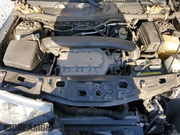 2005 Saturn VUE z VIN 5GZCZ63425S829568, wystawiony jako Copart lot #83686564 z przebiegiem Nie podano mil oraz Szkoda całkowita • Salvage title. Historia ofert i sprzedaży dostępna na DreamBid. Obrazek 12.