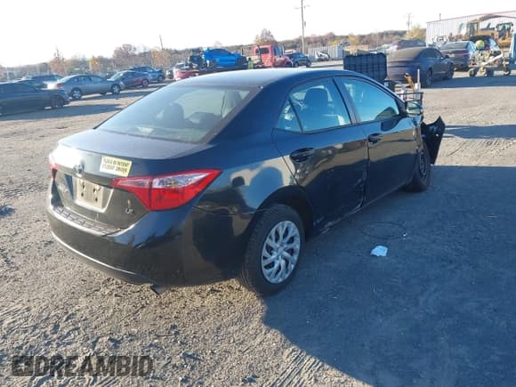 ✅ 2018 Toyota Corolla LE • VIN: 2T1BURHE7JC103330 • Lot: 43637387. Listed on IAAI with 59,696 mi. Free auction sales archive from the USA and detailed vehicle history report at DreamBid. Image 4.