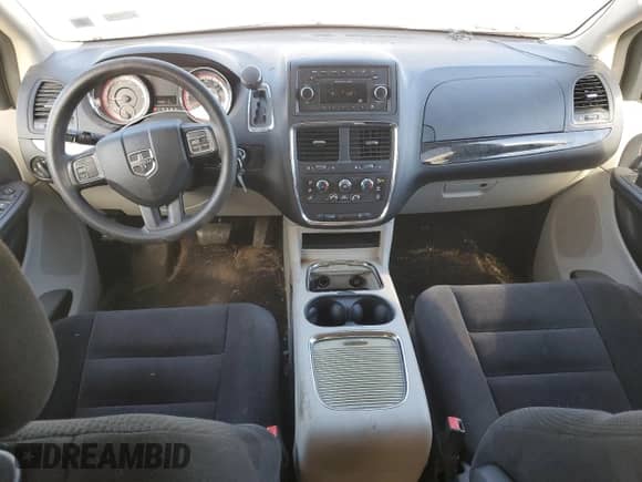 2014 Dodge Grand Caravan SXT с VIN 2C4RDGCG1ER429464, выставлен на аукционе Copart как лот 86646645 с пробегом 209 217 миль миль и Списание • Salvage title. История ставок и продаж доступна на DreamBid. Изображение 8.