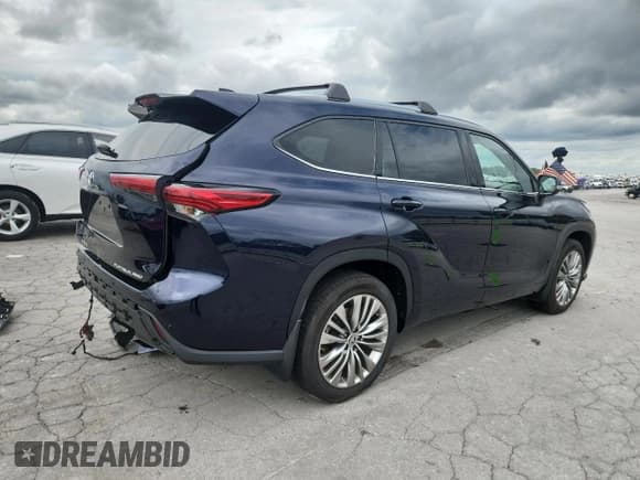 ✅ 2020 Toyota Highlander Platinum • VIN: 5TDFZRBH5LS042964 • Лот: 81775885. Опубликован ранее на Copart с пробегом 85 668 миль. Бесплатный доступ к архиву аукционных продаж из США и подробный отчёт об истории автомобиля на DreamBid. Изображение 3.