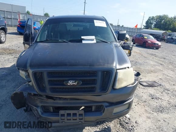 ✅ 2004 Ford F-150 STX • VIN: 1FTRX12W54NA06637 • Lot: 42756290. Wystawiony na IAAI z przebiegiem 323 995 mil. Bezpłatny archiwum sprzedaży aukcyjnych z USA i szczegółowy raport historii pojazdu na DreamBid. Zdjęcie 12.