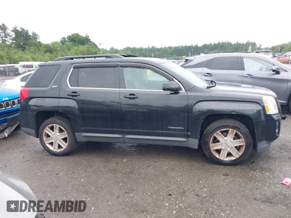 ✅ 2011 GMC Terrain SLT-1 • VIN: 2CTFLVE53B6446757 • Lot: 42693678. Listed on IAAI with 124,696 mi. Free auction sales archive from the USA and detailed vehicle history report at DreamBid. Image 13.