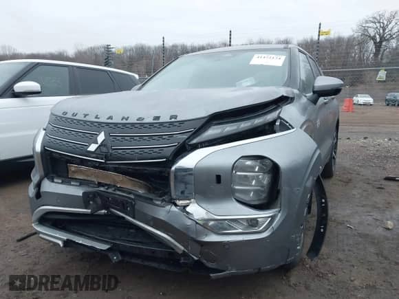2023 Mitsubishi Outlander SE с VIN JA4T5UA99PZ023554, выставлен на аукционе IAAI как лот 41472134 с пробегом 16 451 миль миль и . История ставок и продаж доступна на DreamBid. Изображение 6.