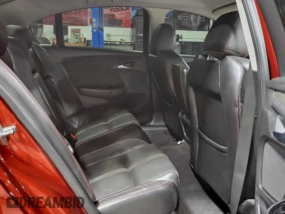 ✅ 2015 Chevrolet SS • VIN: 6G3F25RW3FL104047 • Лот: 97021405. Опубликован ранее на Copart с пробегом 68 892 миль. Бесплатный доступ к архиву аукционных продаж из США и подробный отчёт об истории автомобиля на DreamBid. Изображение 6.