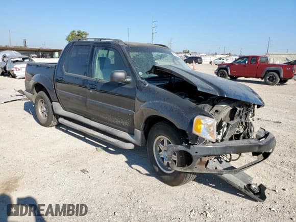 ✅ 2005 Ford Explorer Sport Trac XLS • VIN: 1FMZU67K25UA00339 • Lot: 85004385. Wystawiony na Copart z przebiegiem 202 434 mil. Bezpłatny archiwum sprzedaży aukcyjnych z USA i szczegółowy raport historii pojazdu na DreamBid. Zdjęcie 4.