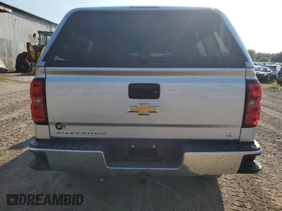 ✅ 2018 Chevrolet Silverado 1500 LT • VIN: 3GCUKREC4JG564296 • Лот: 68454654. Опубликован ранее на Copart с пробегом 22 356 миль. Бесплатный доступ к архиву аукционных продаж из США и подробный отчёт об истории автомобиля на DreamBid. Изображение 6.