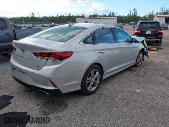 ✅ 2019 Hyundai Sonata SEL • VIN: 5NPE34AF0KH744629 • Lot: 43446085. Listed on IAAI with 66,256 mi. Free auction sales archive from the USA and detailed vehicle history report at DreamBid. Image 4.