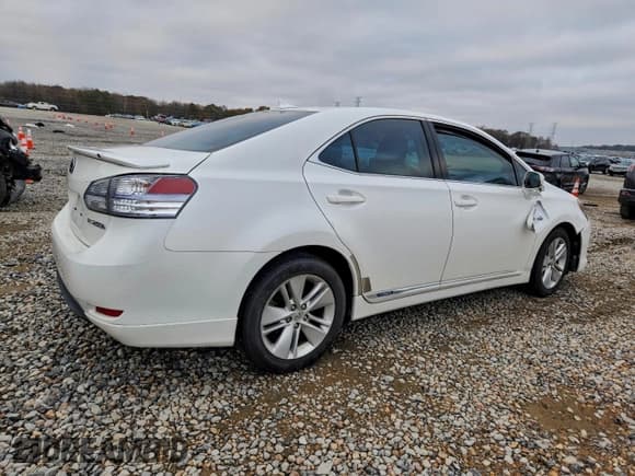 ✅ 2011 Lexus HS 250h • VIN: JTHBB1BAXB2044558 • Lot: 93857285. Listed on Copart with 159,821 mi. Free auction sales archive from the USA and detailed vehicle history report at DreamBid. Image 3.