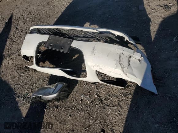 ✅ 2019 Chrysler 300 S • VIN: 2C3CCAGG7KH542812 • Lot: 81995905. Wystawiony na Copart z przebiegiem 114 515 mil. Bezpłatny archiwum sprzedaży aukcyjnych z USA i szczegółowy raport historii pojazdu na DreamBid. Zdjęcie 12.