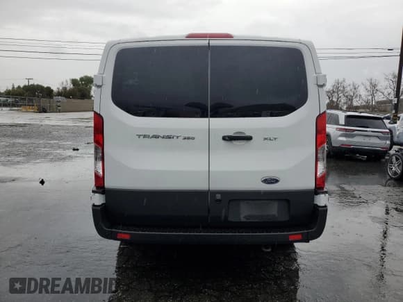 ✅ 2023 Ford Transit Passenger XL • VIN: 1FBAX2Y88PKB08729 • Лот: 45147125. Опубликован ранее на Copart с пробегом Не указан. Бесплатный доступ к архиву аукционных продаж из США и подробный отчёт об истории автомобиля на DreamBid. Изображение 6.