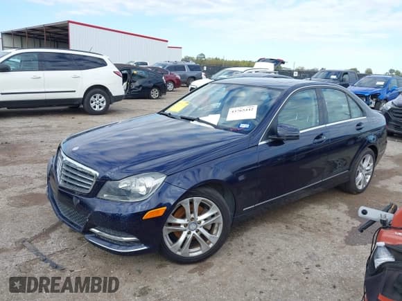 ✅ 2012 Mercedes-Benz C 300 Sport • VIN: WDDGF8BB7CR225483 • Lot: 43765442. Listed on IAAI with 99,247 mi. Free auction sales archive from the USA and detailed vehicle history report at DreamBid. Image 2.