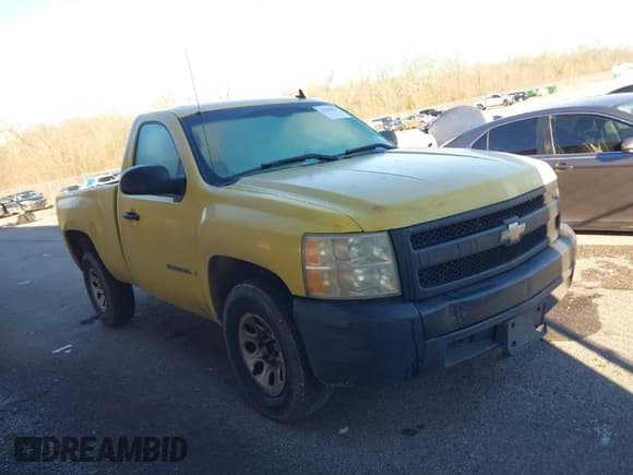 ✅ 2007 Chevrolet Silverado 1500 Work Truck • VIN: 1GCEC14C47Z609167 • Лот: 41553817. Опубликован ранее на IAAI с пробегом 207 380 миль. Бесплатный доступ к архиву аукционных продаж из США и подробный отчёт об истории автомобиля на DreamBid. Изображение 1.