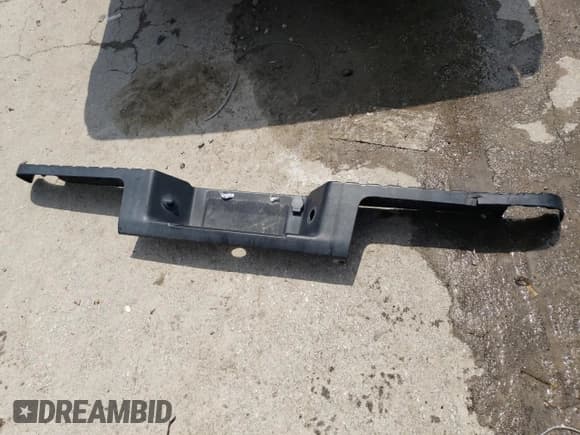 ✅ 2011 Ford F-150 XL • VIN: 1FTMF1CM3BKE20511 • Lot: 65935984. Listed on Copart with 144,731 mi. Free auction sales archive from the USA and detailed vehicle history report at DreamBid. Image 12.