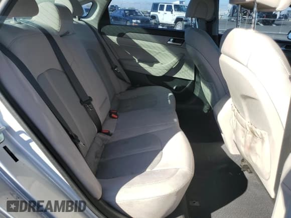 ✅ 2015 Hyundai Sonata SE • VIN: 5NPE24AF1FH193152 • Лот: 81411995. Опубликован ранее на Copart с пробегом 113 320 миль. Бесплатный доступ к архиву аукционных продаж из США и подробный отчёт об истории автомобиля на DreamBid. Изображение 10.